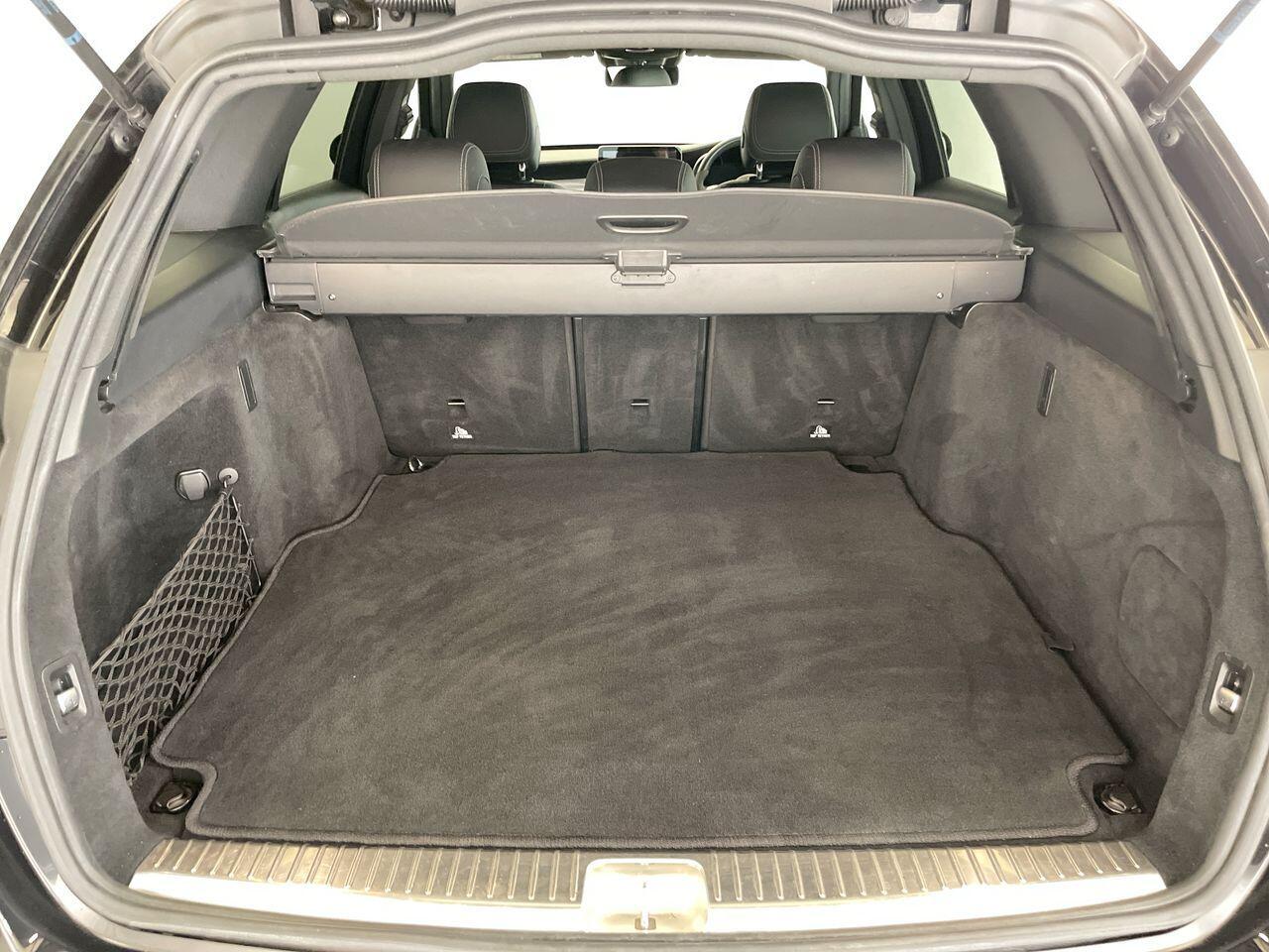 Used Mercedes-Benz C Class 2021 for sale - 77344116: Photo 32