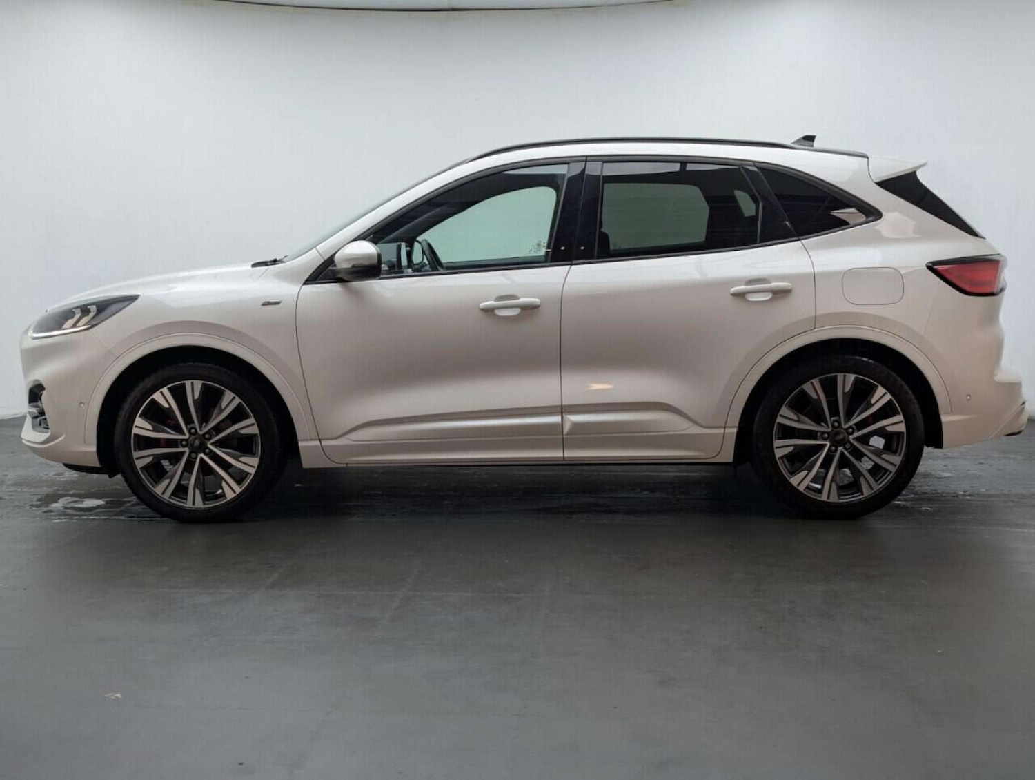 Used Ford Kuga 2021 for sale - 77713439: Photo 5