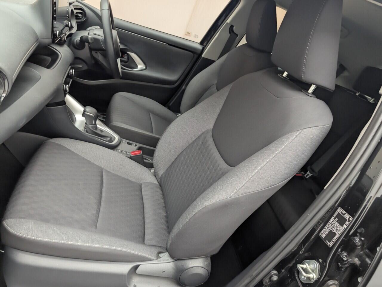 Used Toyota Yaris 2021 for sale - 76423934: Photo 28