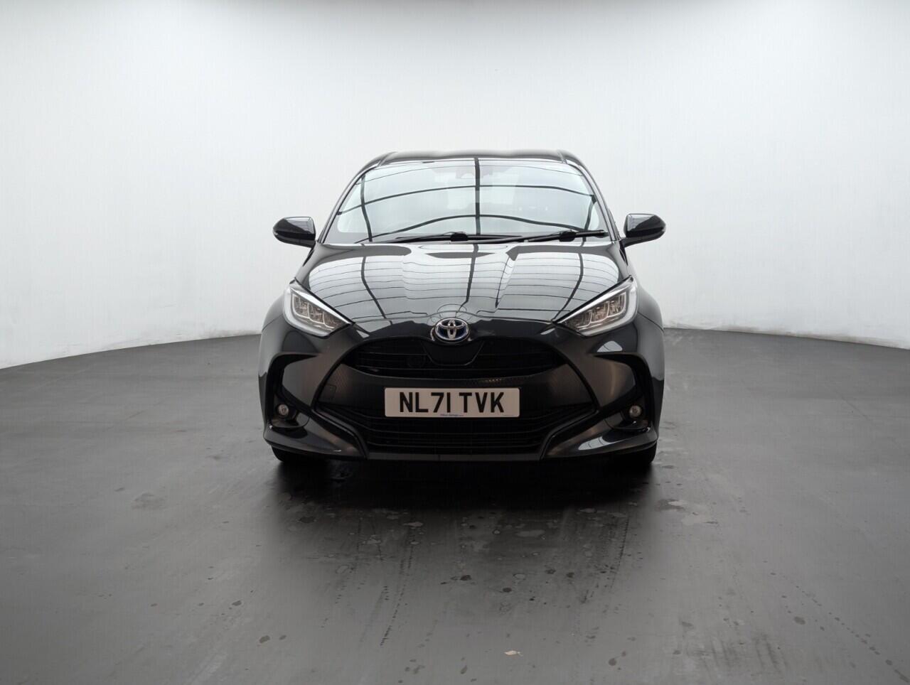 Used Toyota Yaris 2021 for sale - 76423934: Photo 3