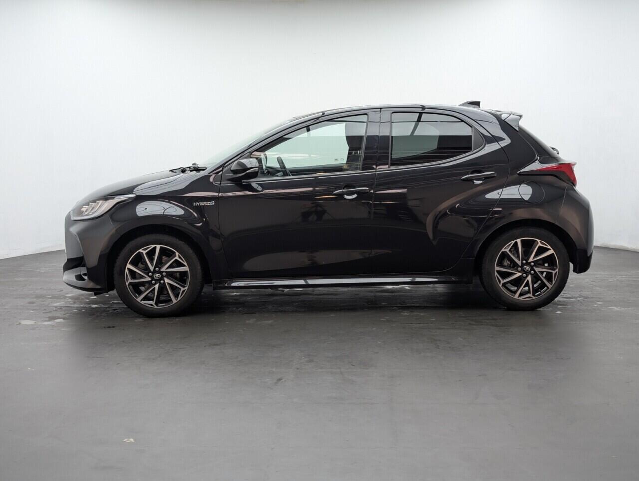 Used Toyota Yaris 2021 for sale - 76423934: Photo 5