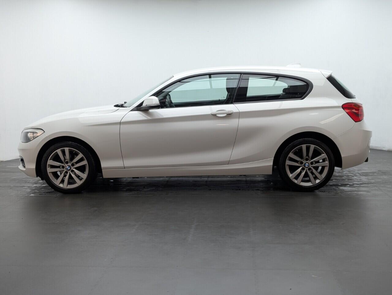 Used BMW 1 Series 2017 for sale - 77468786: Photo 5