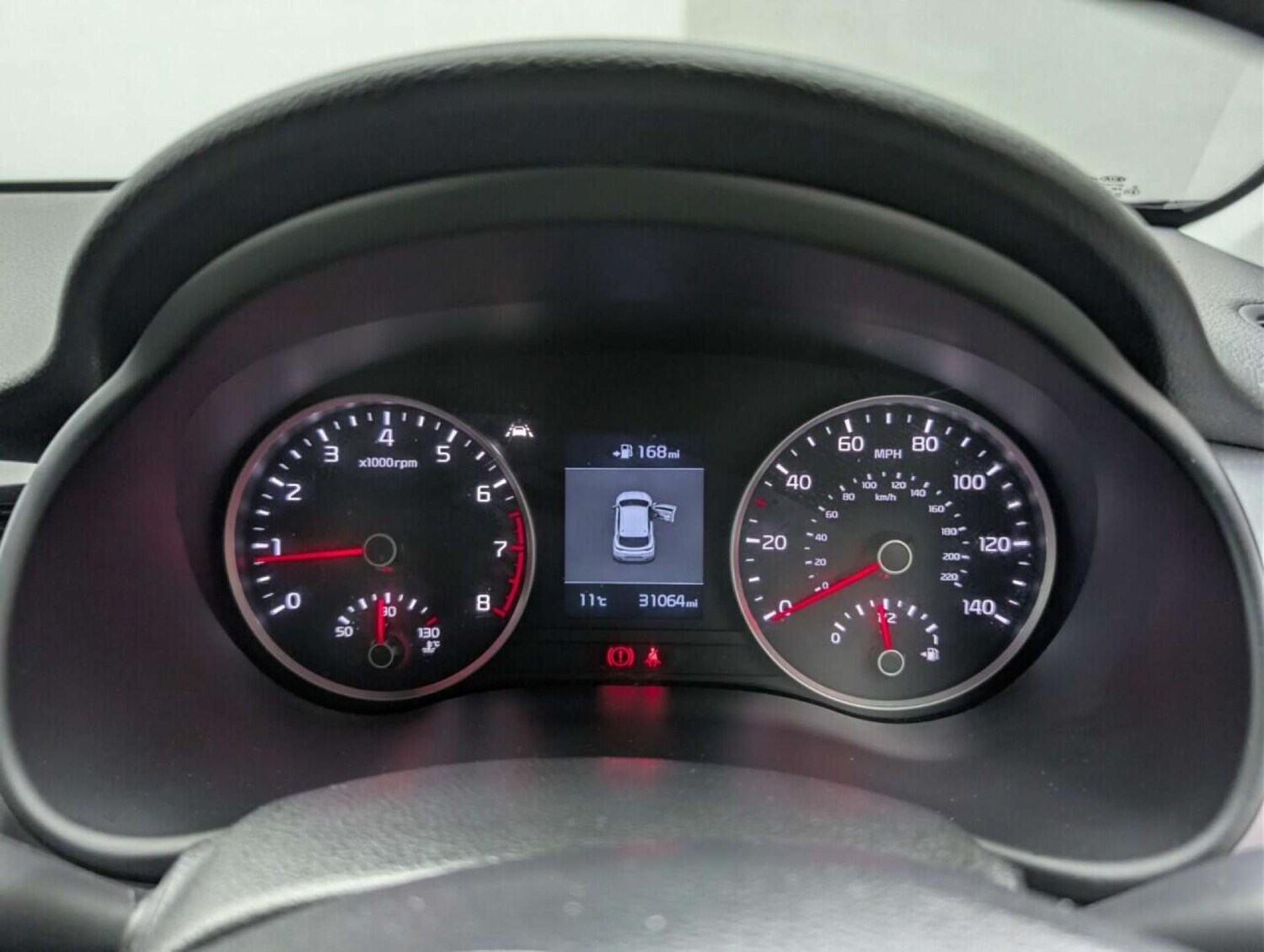 Used Kia Stonic 2018 for sale - 77713793: Photo 18