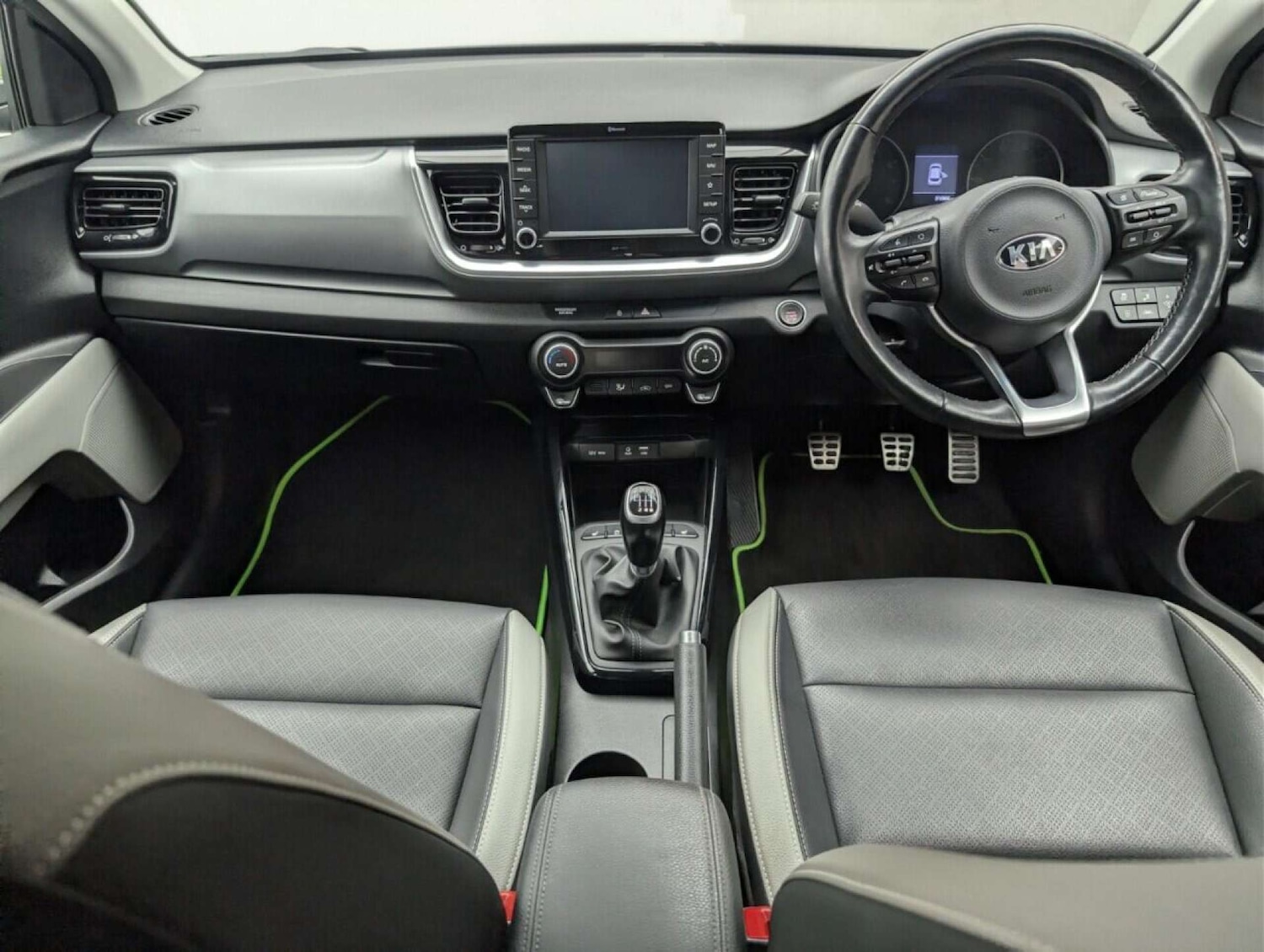 Used Kia Stonic 2018 for sale - 77713793: Photo 22