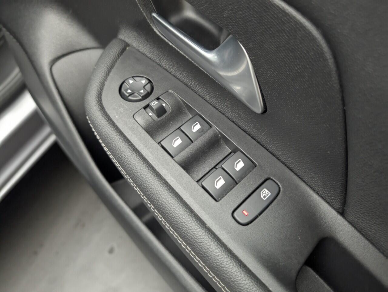 Used Vauxhall Mokka Electric 2023 for sale - 76423704: Photo 22