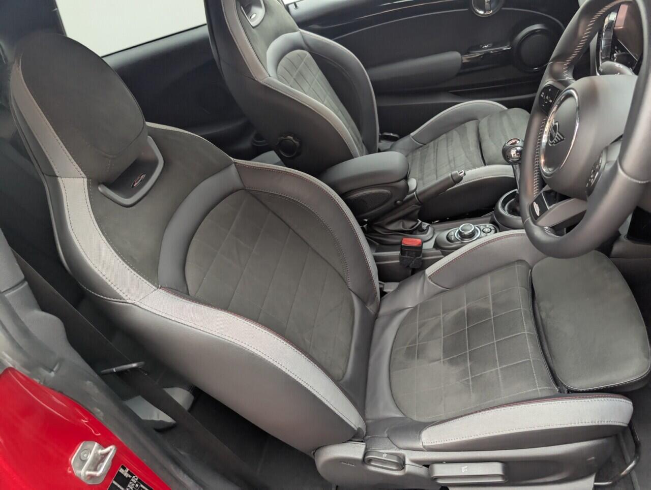 Used MINI Hatch 2021 for sale - 76425116: Photo 12