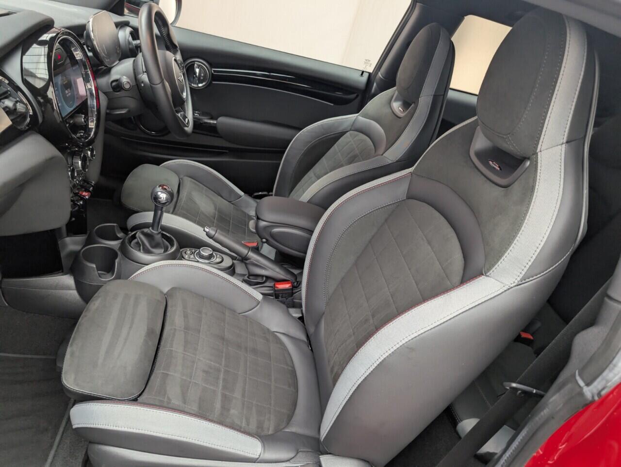 Used MINI Hatch 2021 for sale - 76425116: Photo 28