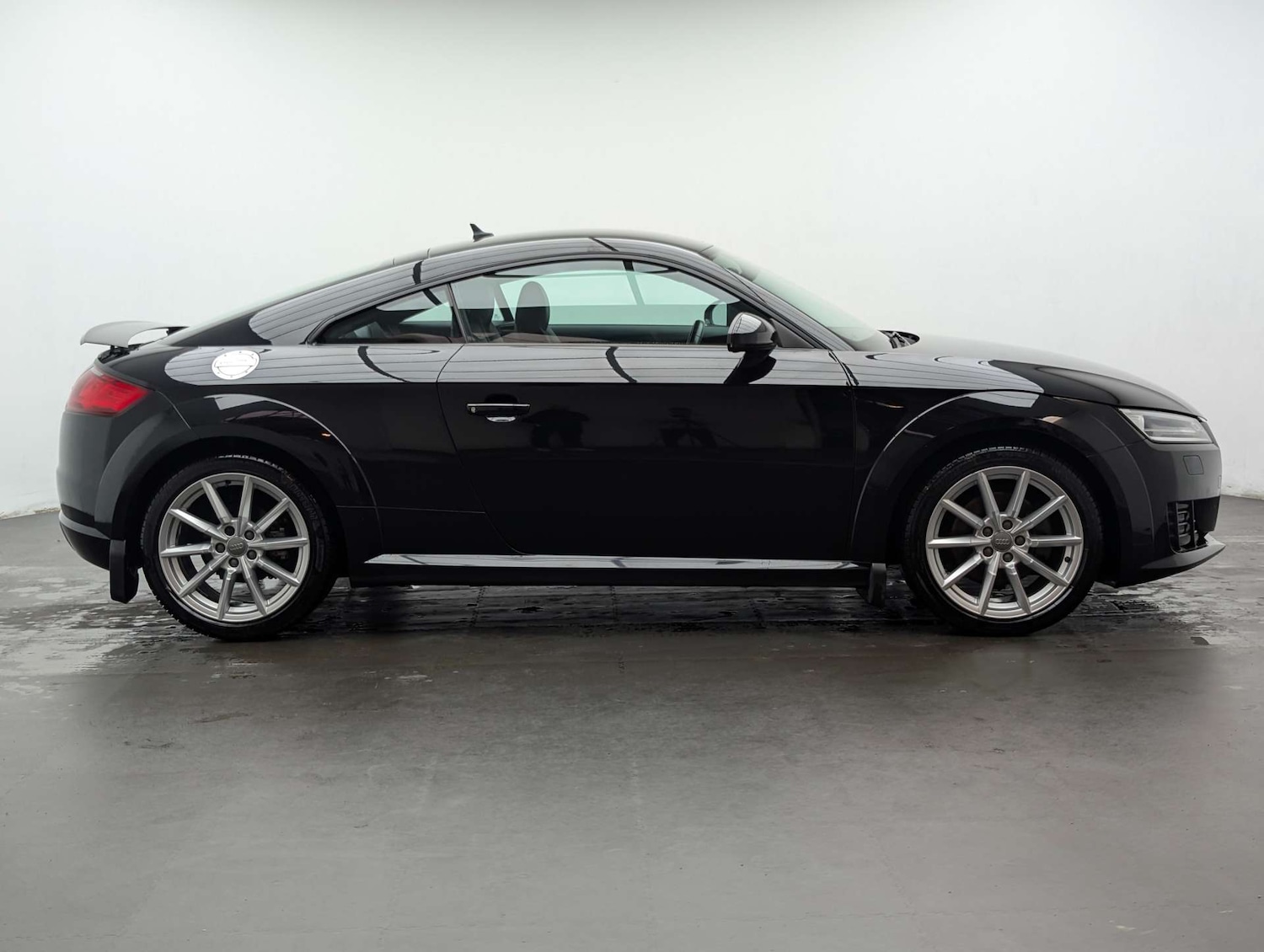 Used Audi TT 2015 for sale - 77830744: Photo 6