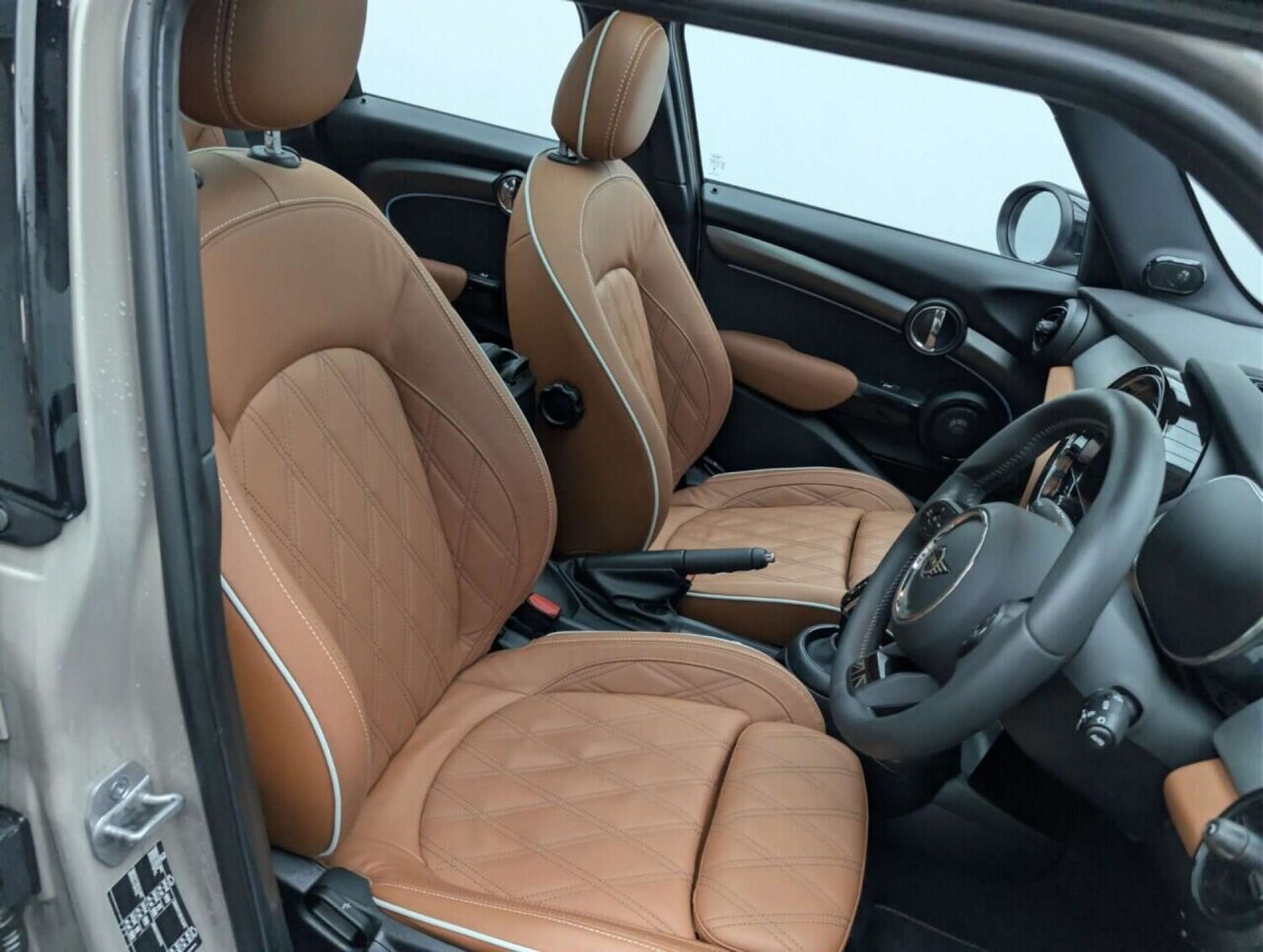 Used MINI Hatch 2023 for sale - 77713813: Photo 12