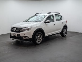 Used Dacia Sandero Stepway 2018 for sale - 76424555: Photo