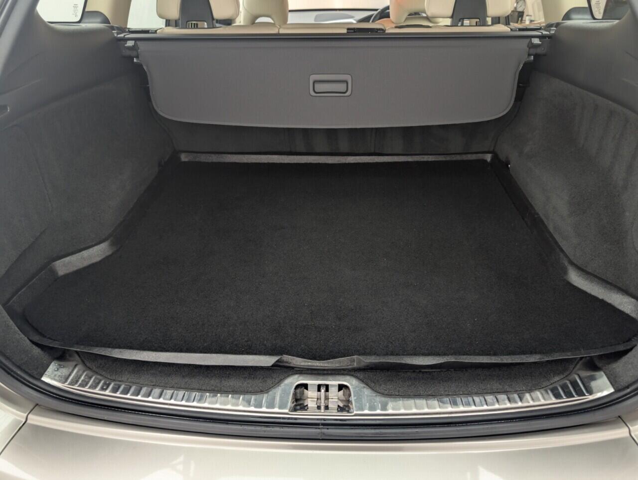 Used Volvo XC60 2015 for sale - 76422881: Photo 24