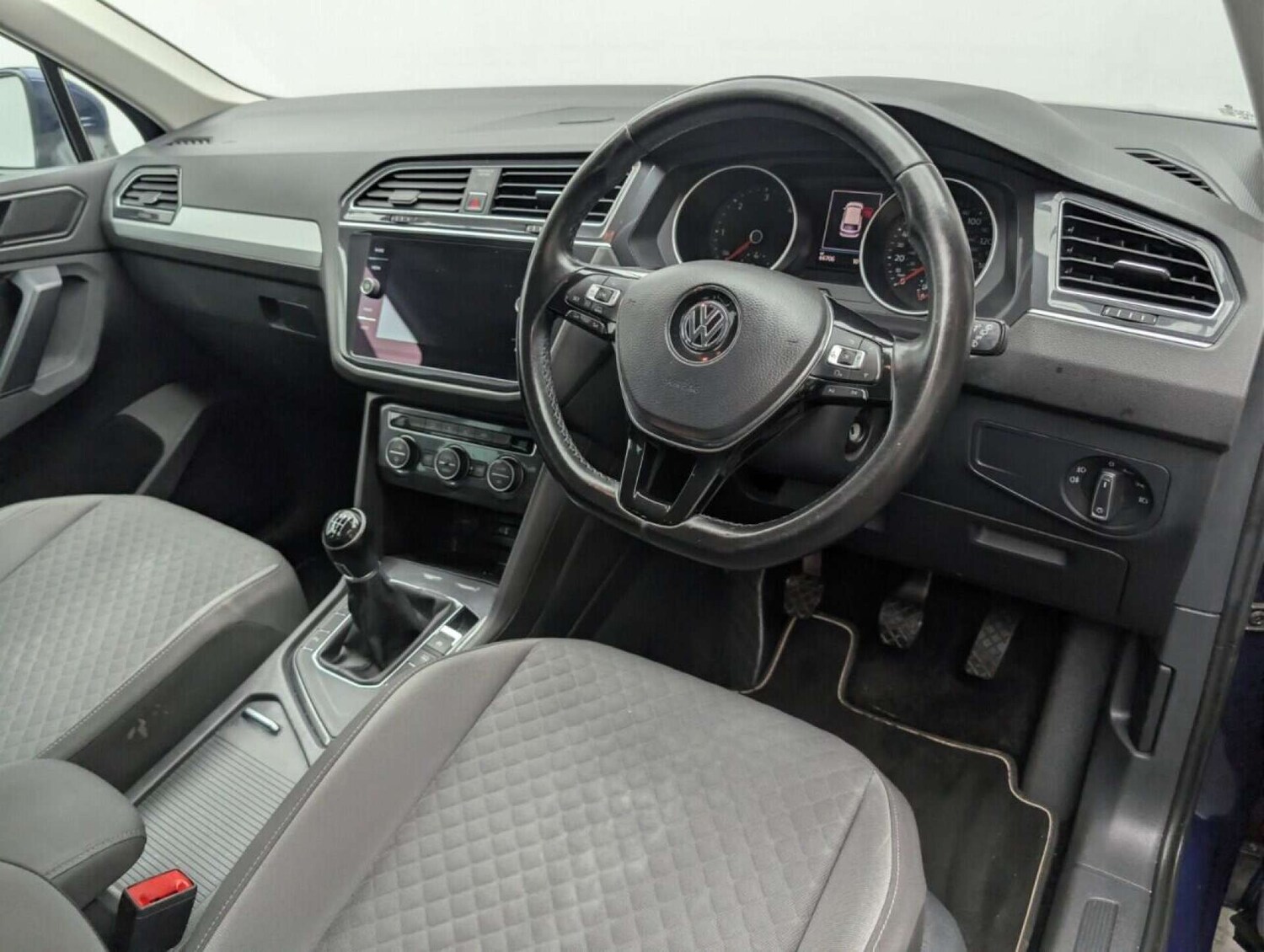 Used Volkswagen Tiguan 2017 for sale - 77713010: Photo 11