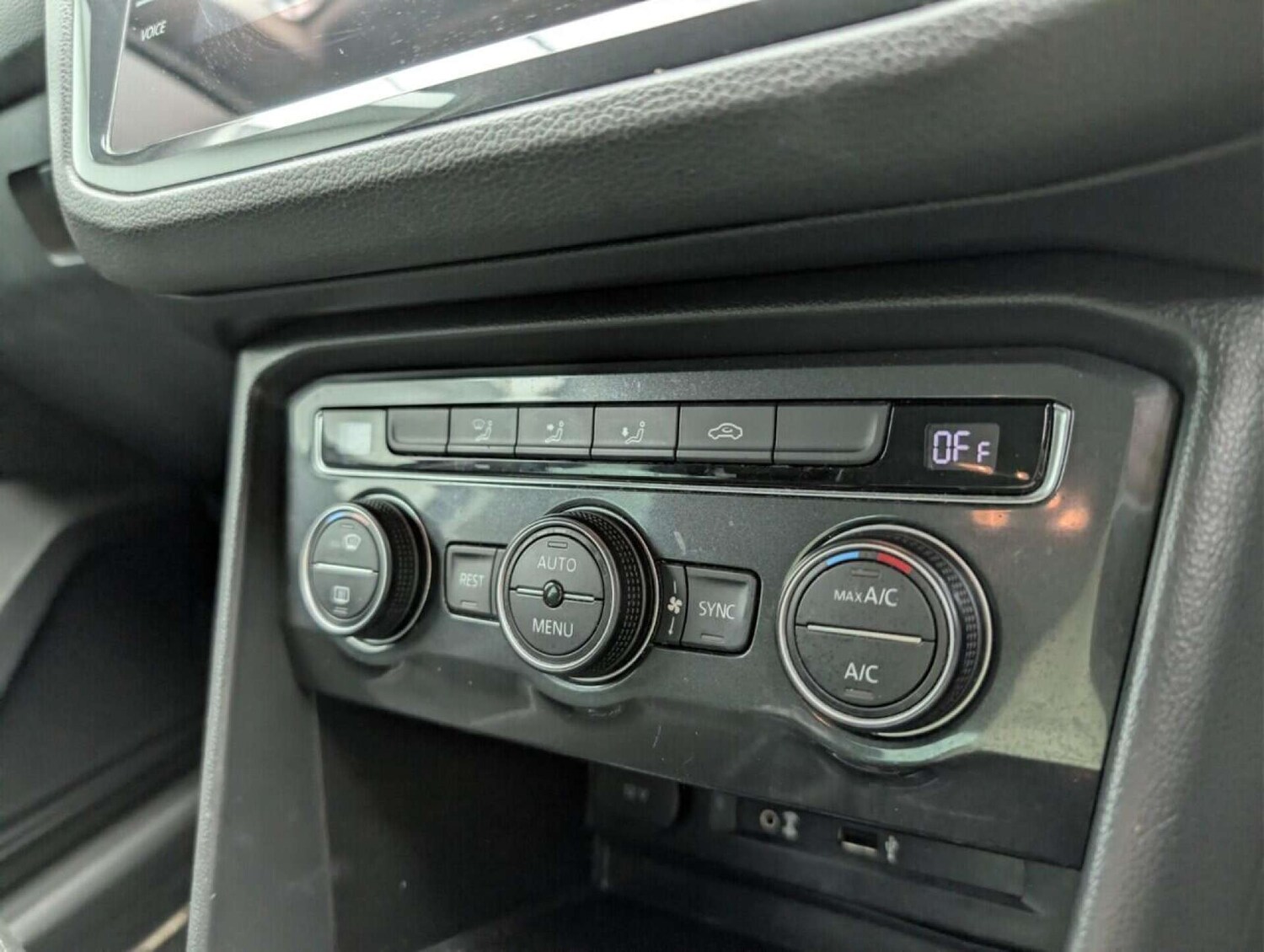 Used Volkswagen Tiguan 2017 for sale - 77713010: Photo 15