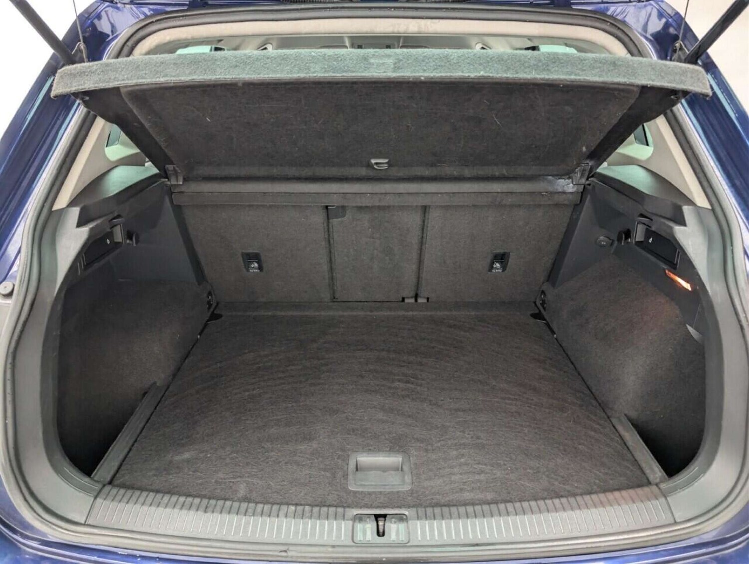 Used Volkswagen Tiguan 2017 for sale - 77713010: Photo 23