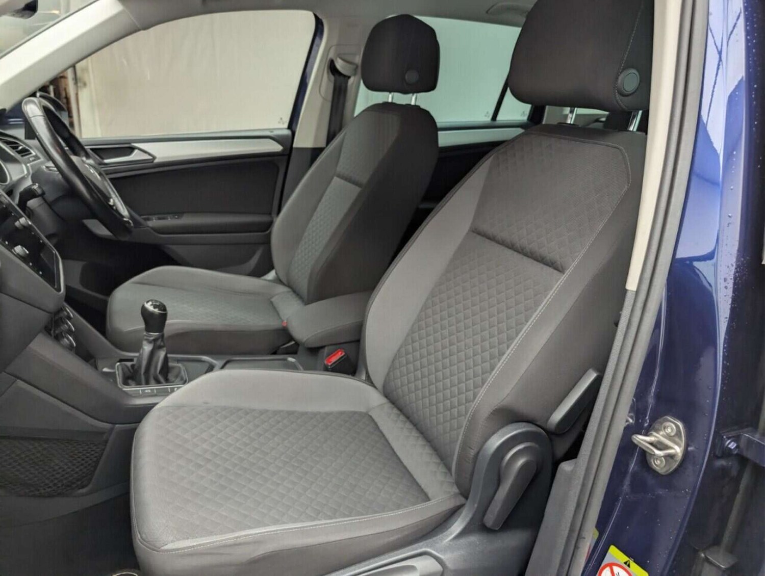 Used Volkswagen Tiguan 2017 for sale - 77713010: Photo 25