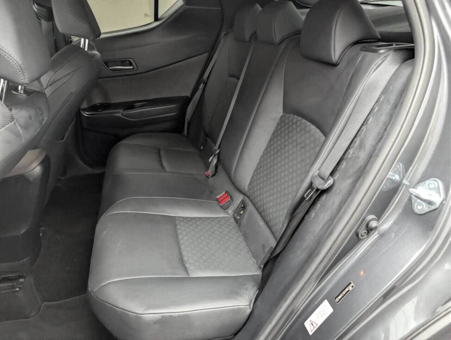 Used Toyota C-HR 2022 for sale - 77714812: Photo 26