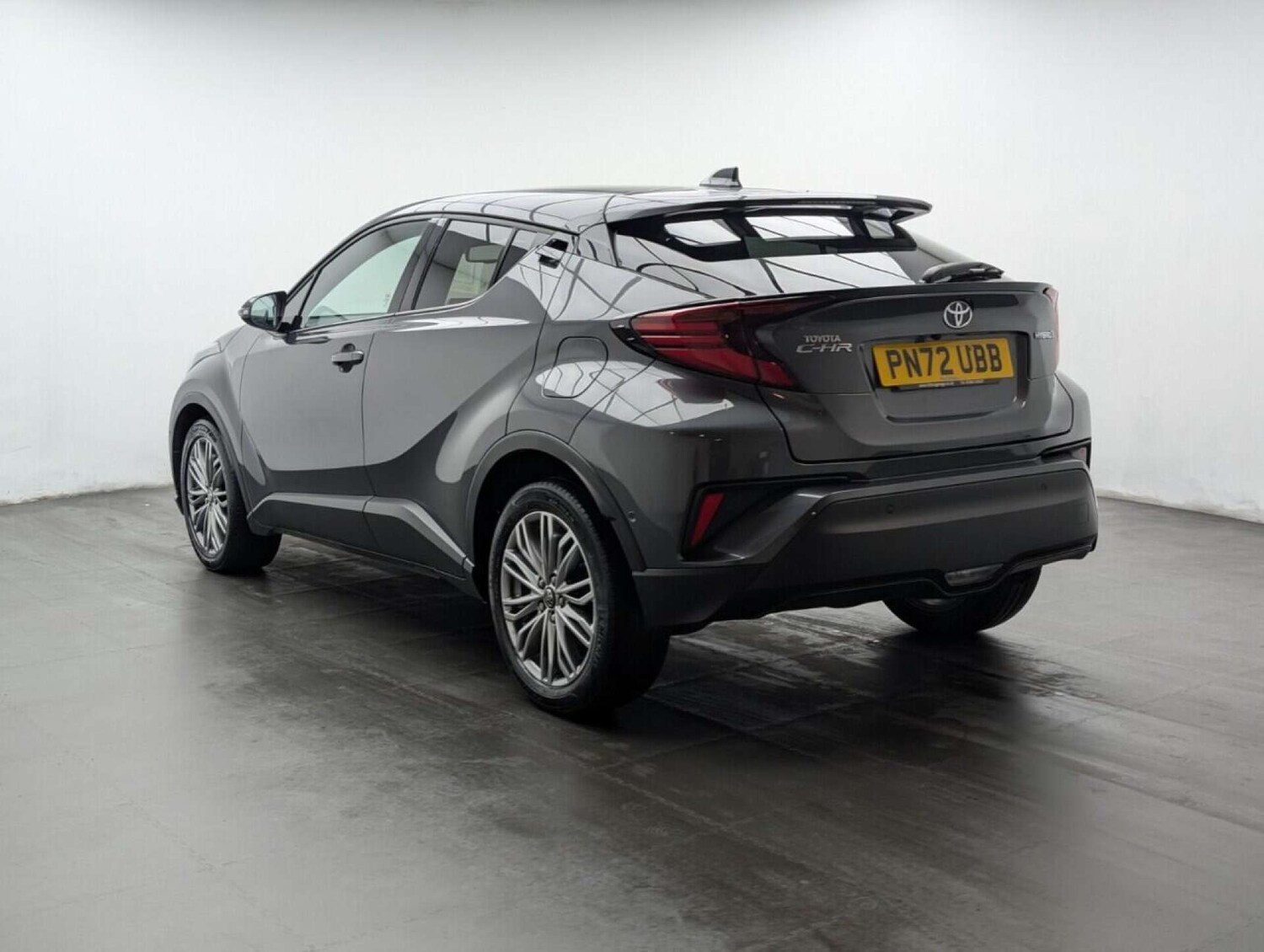 Used Toyota C-HR 2022 for sale - 77714812: Photo 6