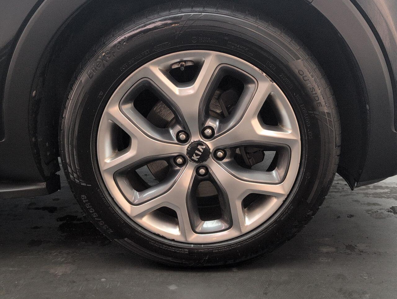 Used Kia Sorento 2017 for sale - 76423601: Photo 10