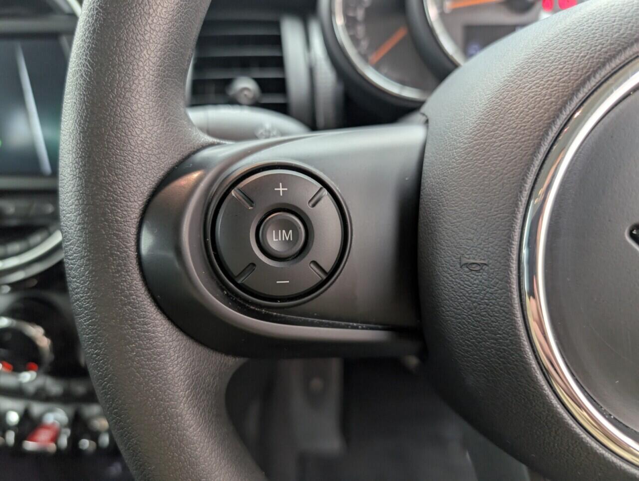 Used MINI Hatch 2020 for sale - 76424621: Photo 19