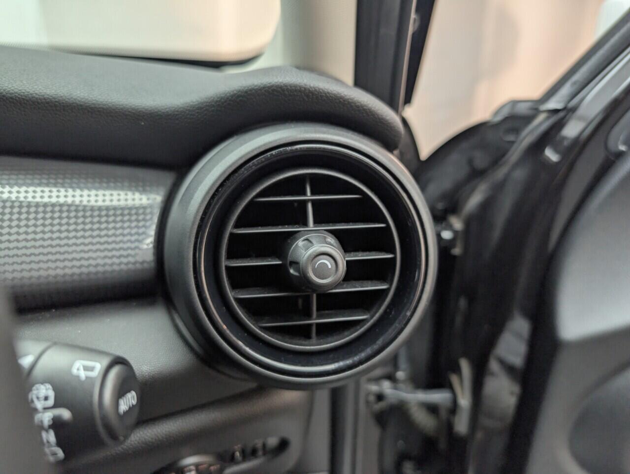 Used MINI Hatch 2020 for sale - 76424621: Photo 21