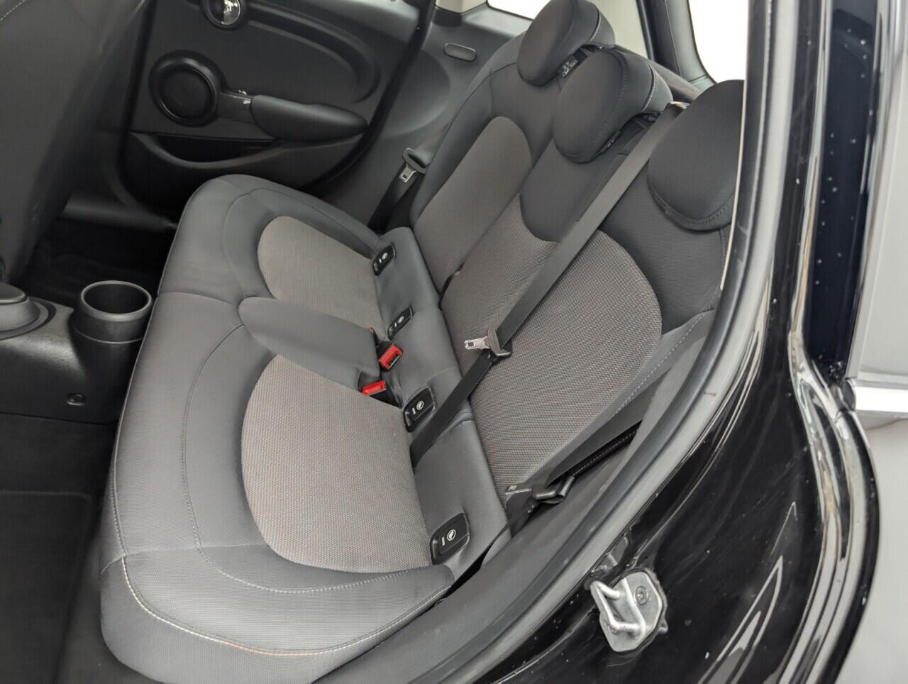 Used MINI Hatch 2020 for sale - 76424621: Photo 27