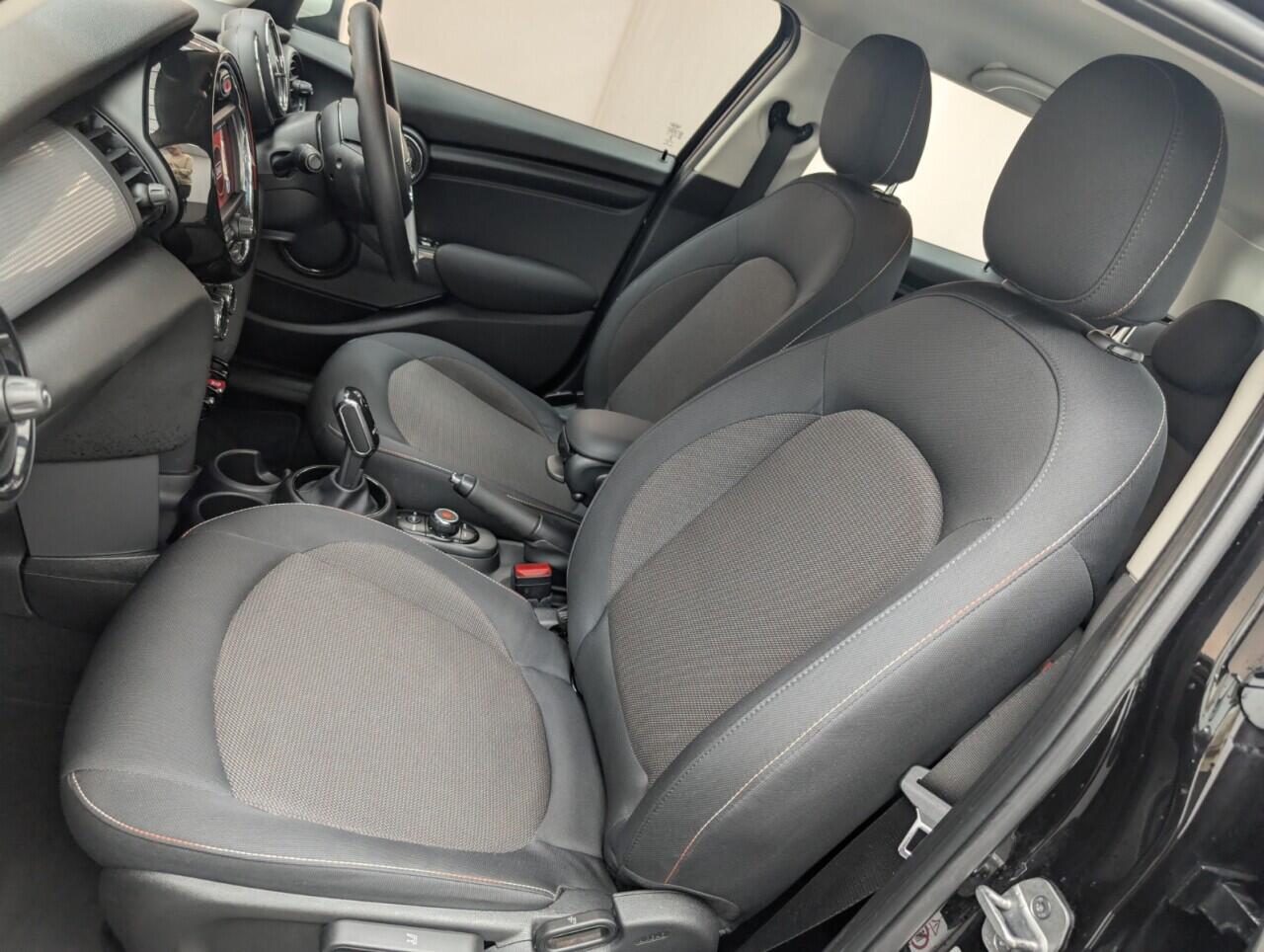 Used MINI Hatch 2020 for sale - 76424621: Photo 28