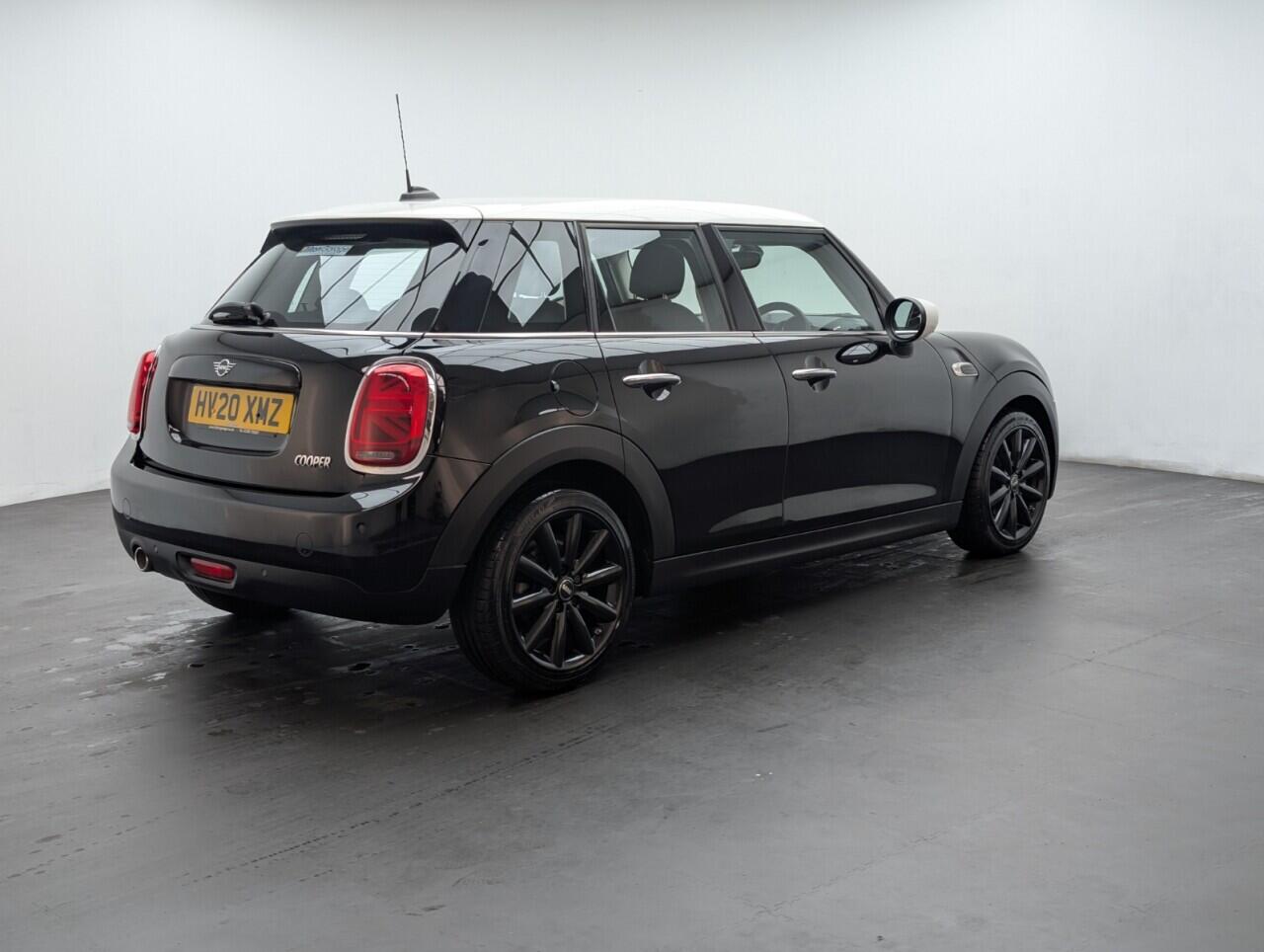 Used MINI Hatch 2020 for sale - 76424621: Photo 8