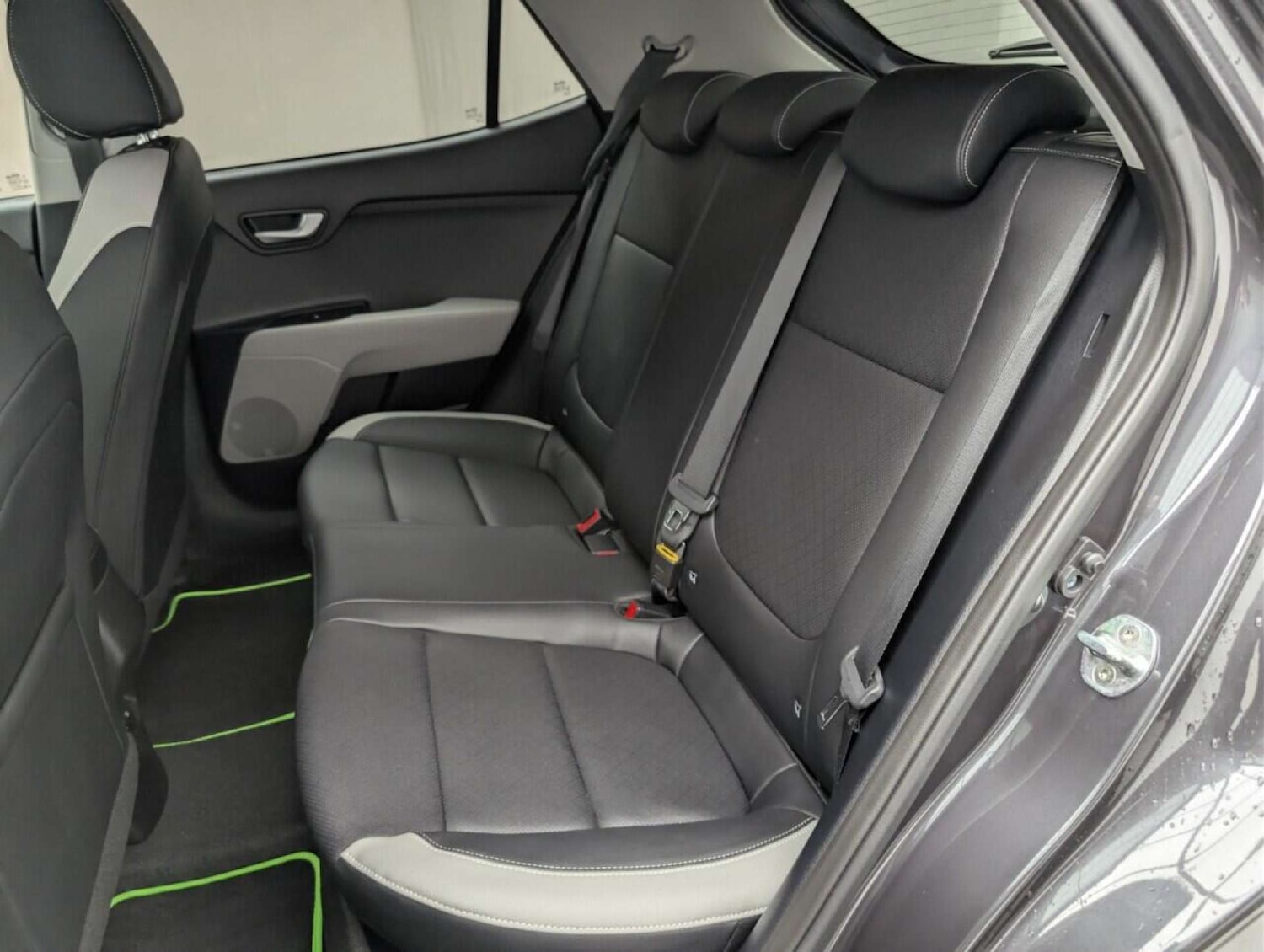 Used Kia Stonic 2018 for sale - 78014339: Photo 31