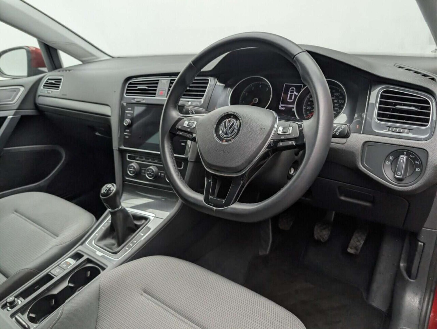 Used Volkswagen Golf 2020 for sale - 77714013: Photo 11