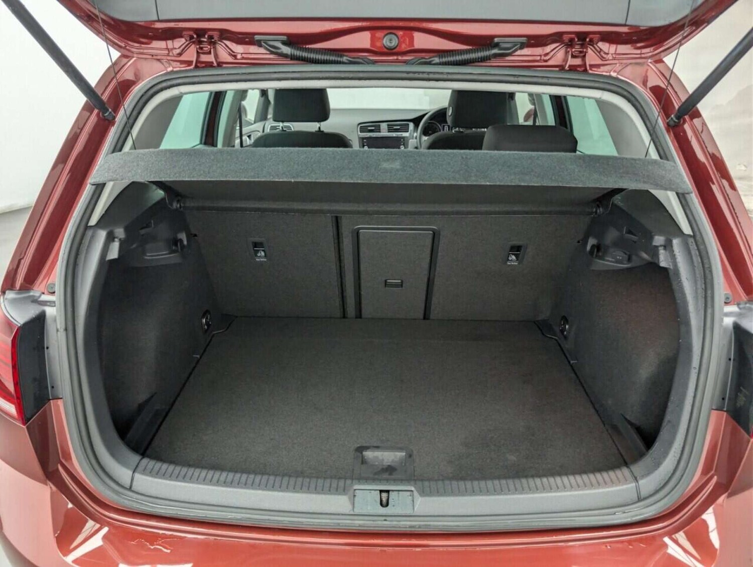 Used Volkswagen Golf 2020 for sale - 77714013: Photo 23