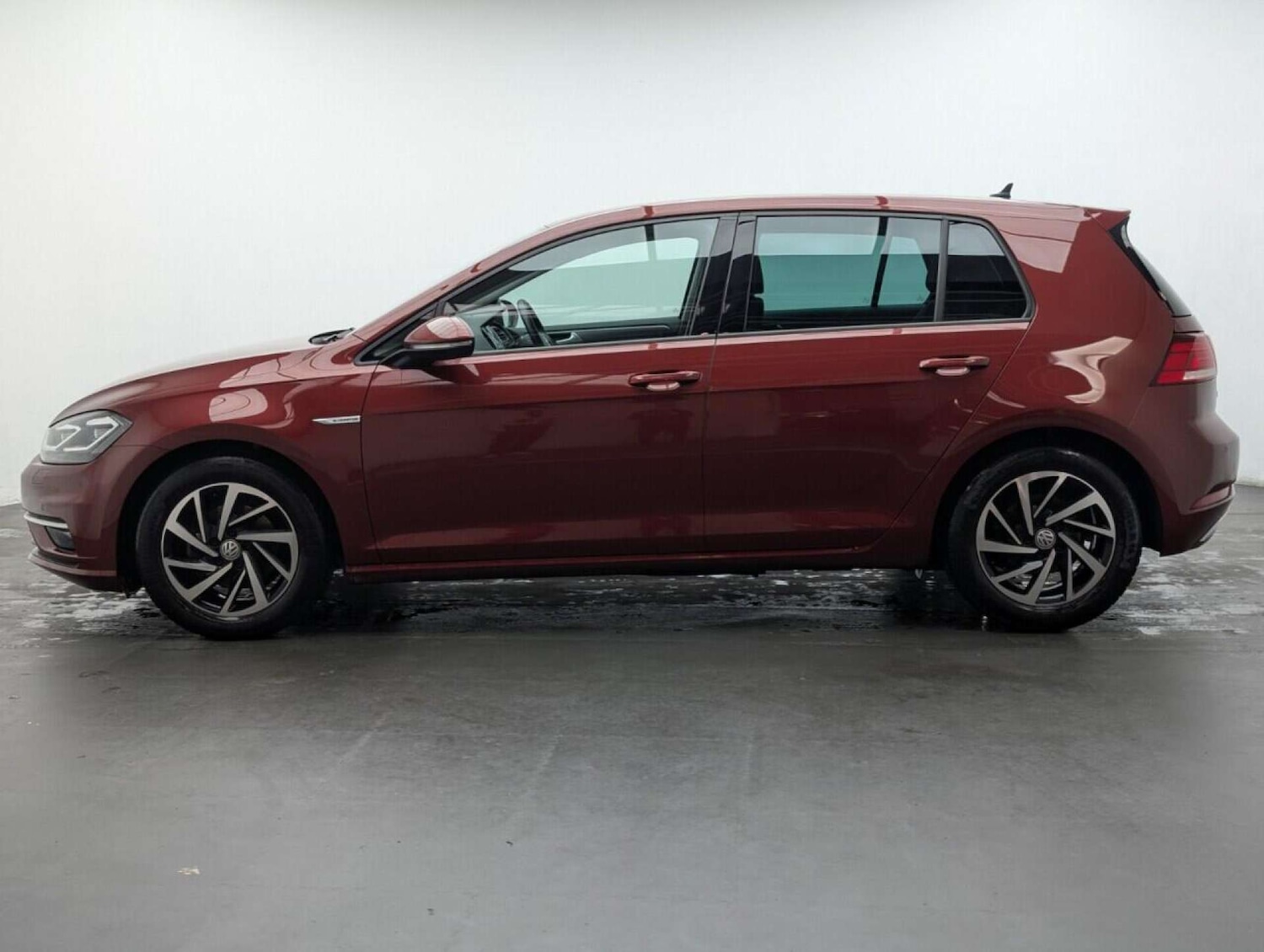 Used Volkswagen Golf 2020 for sale - 77714013: Photo 5