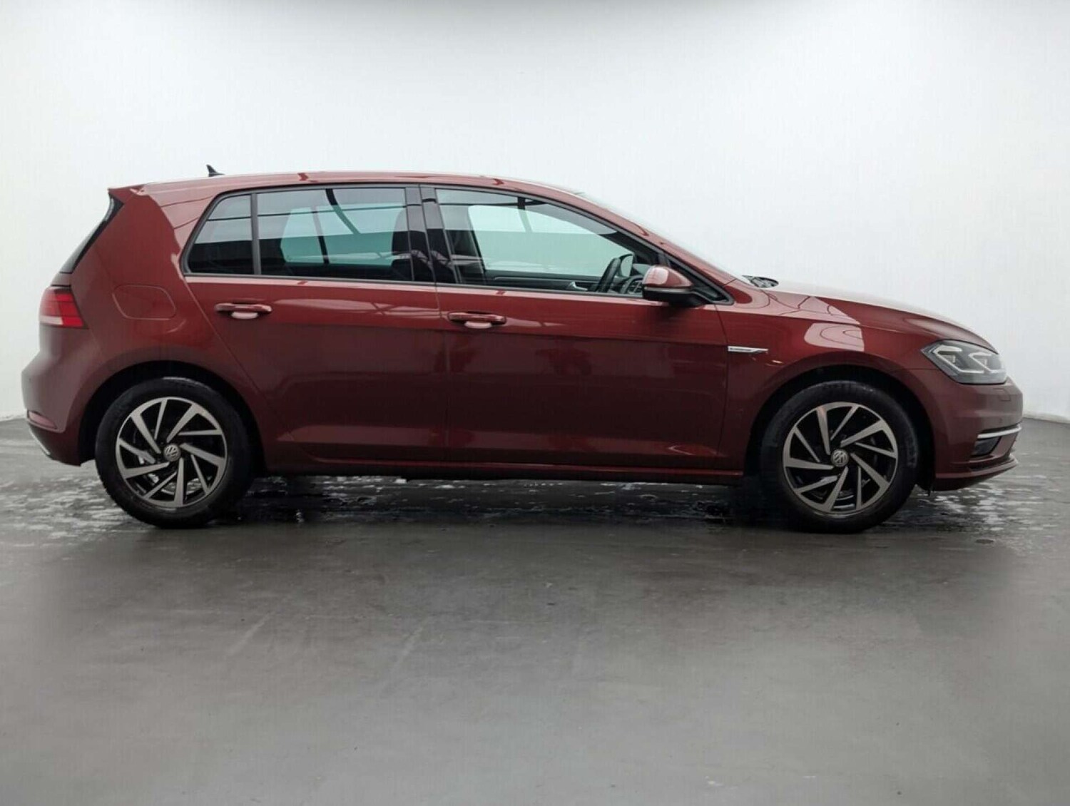 Used Volkswagen Golf 2020 for sale - 77714013: Photo 9