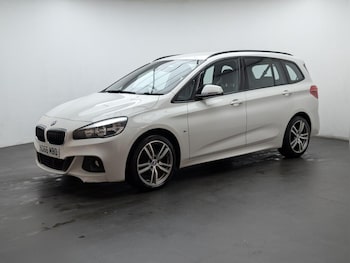 Used BMW 2 Series 2016 for sale - 76423995: Photo
