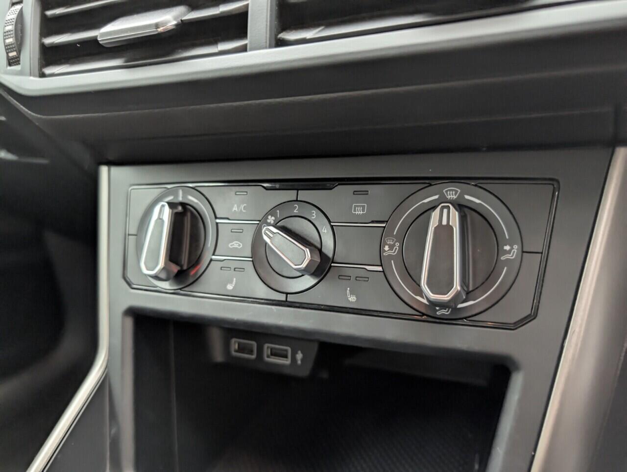 Used Volkswagen Polo 2018 for sale - 76424620: Photo 16