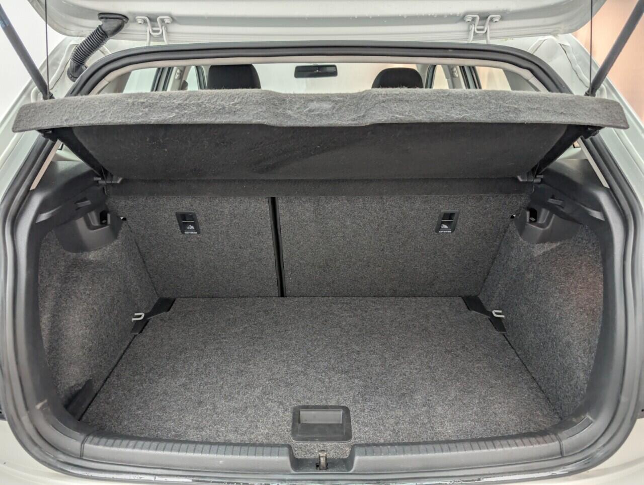 Used Volkswagen Polo 2018 for sale - 76424620: Photo 26