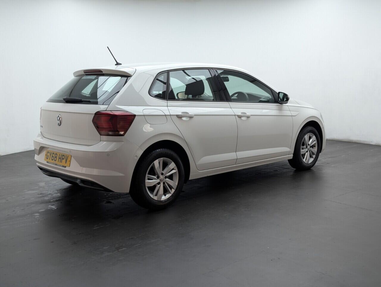Used Volkswagen Polo 2018 for sale - 76424620: Photo 8