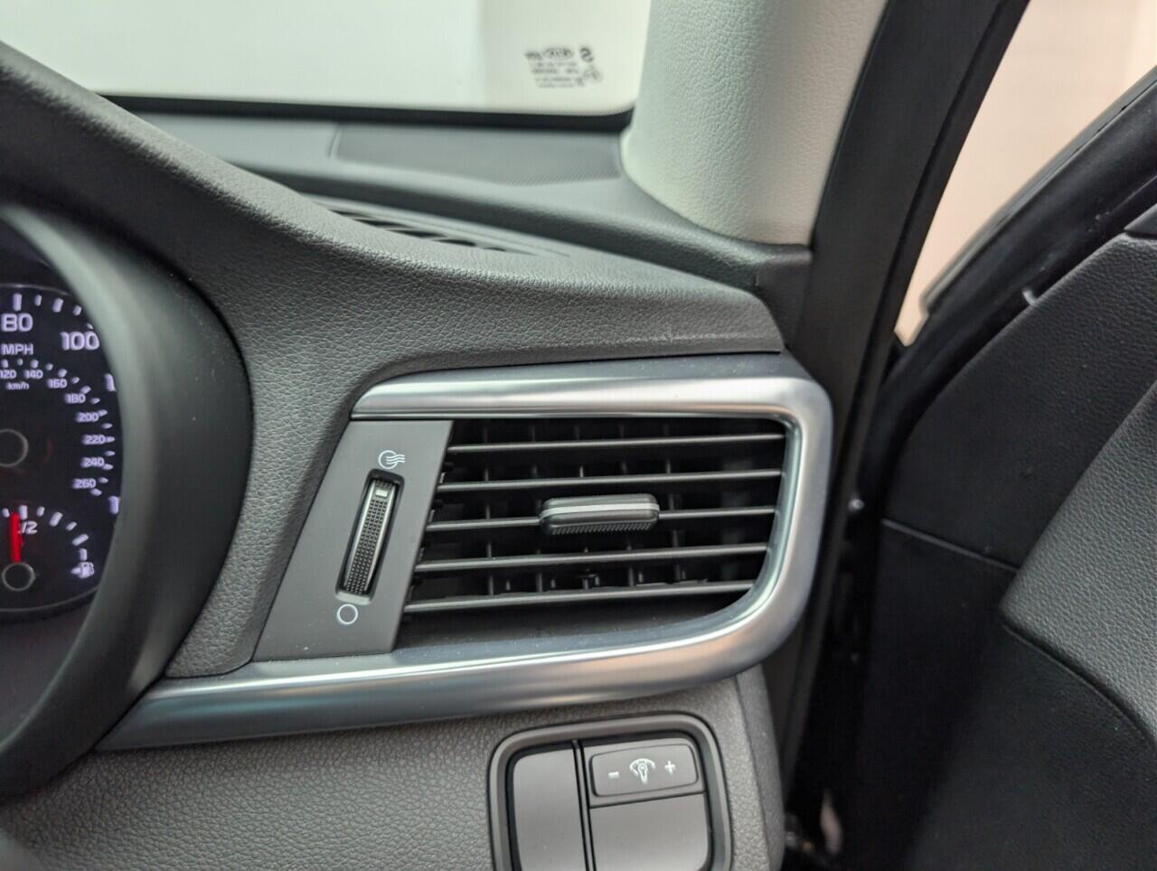 Used Kia Optima 2016 for sale - 76521578: Photo 21