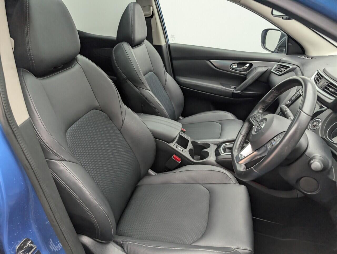 Used Nissan Qashqai for sale - 76728619: Photo 12