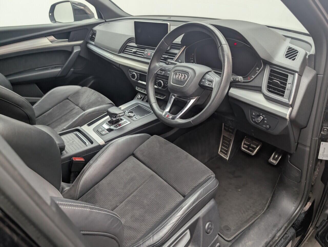 Used Audi Q5 2019 for sale - 76425261: Photo 11
