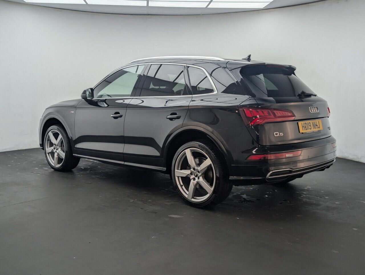 Used Audi Q5 2019 for sale - 76425261: Photo 6