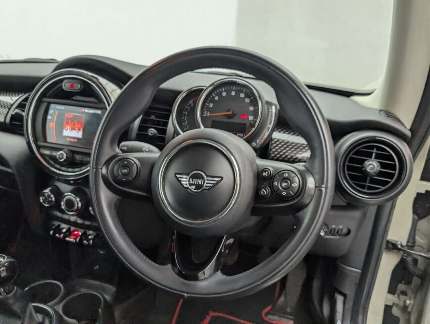 Used MINI Hatch 2018 for sale - 77713599: Photo 22