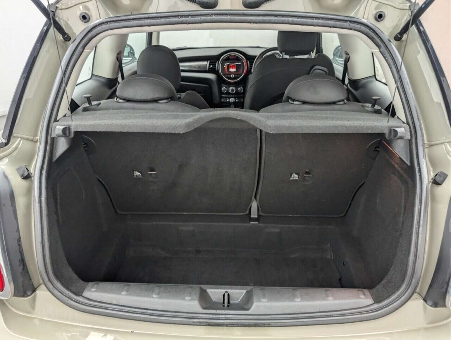 Used MINI Hatch 2018 for sale - 77713599: Photo 24