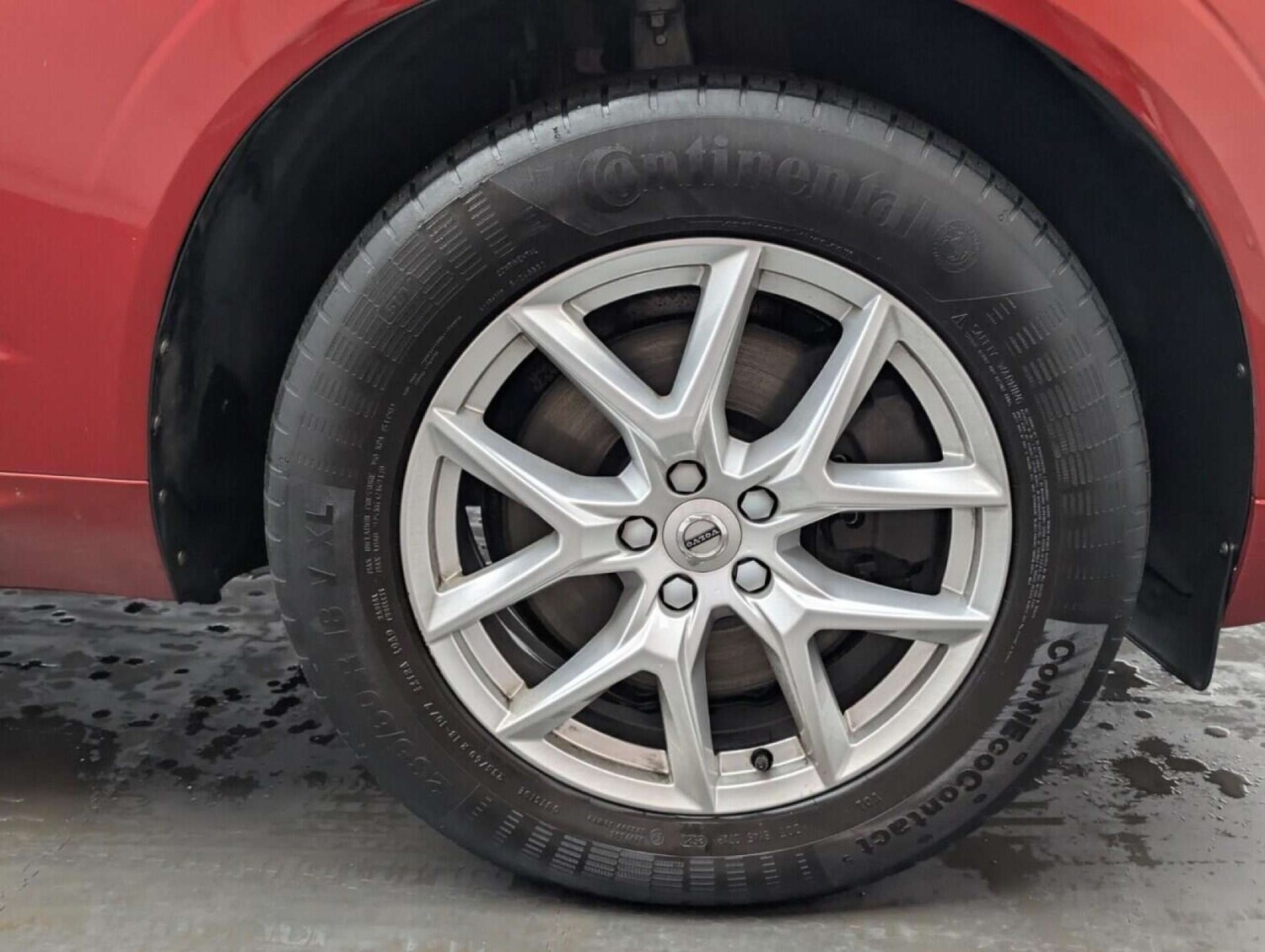 Used Volvo XC60 2018 for sale - 77714389: Photo 10