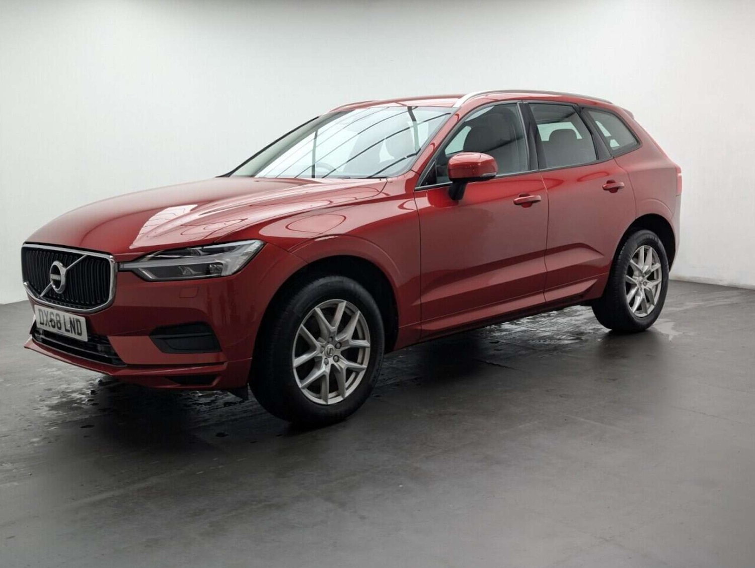 Used Volvo XC60 2018 for sale - 77714389: Photo 4