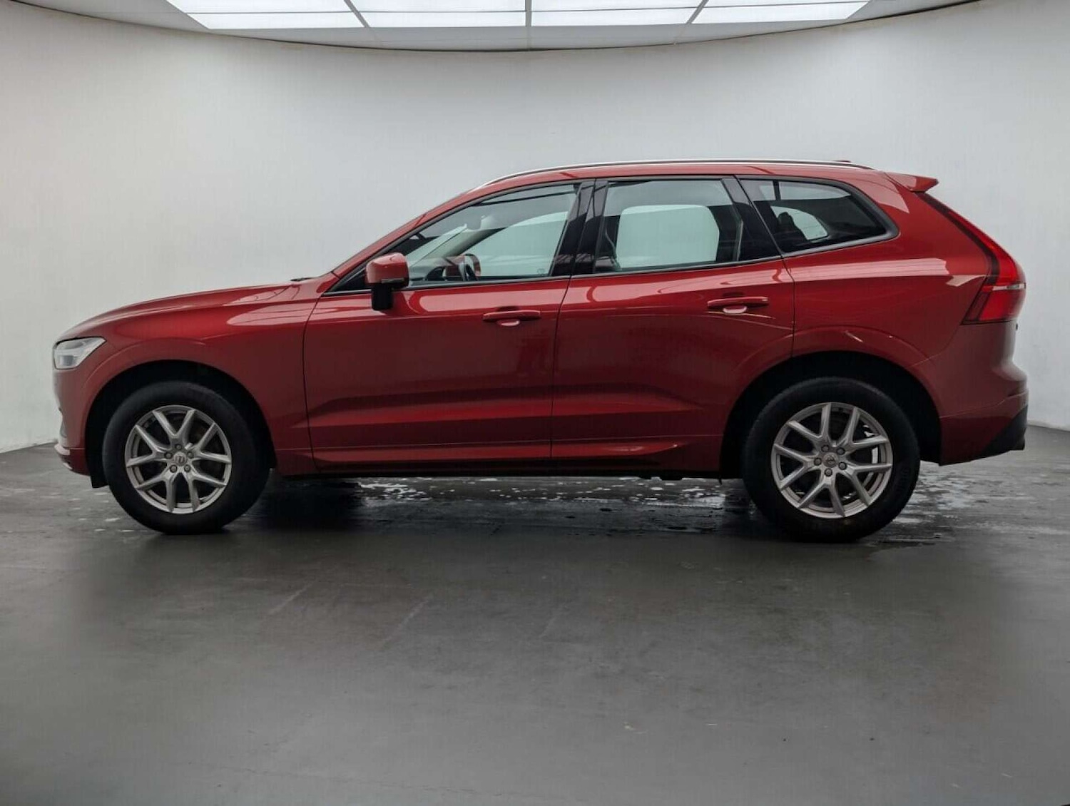 Used Volvo XC60 2018 for sale - 77714389: Photo 5