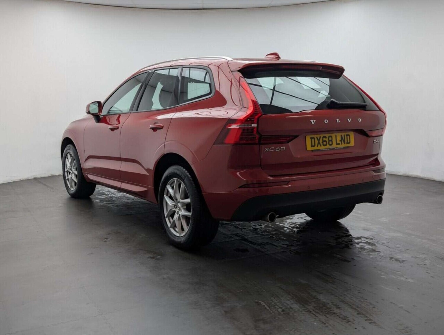 Used Volvo XC60 2018 for sale - 77714389: Photo 6