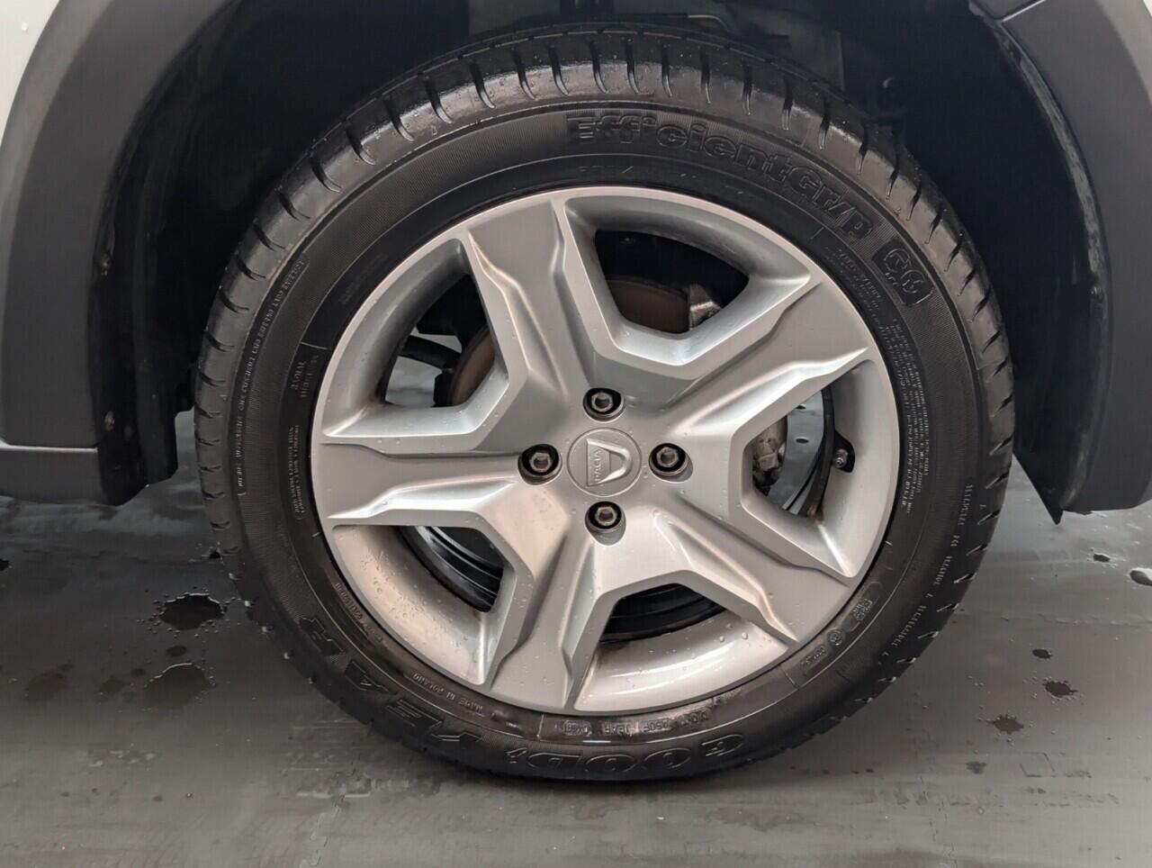 Used Dacia Sandero Stepway 2018 for sale - 76484377: Photo 10