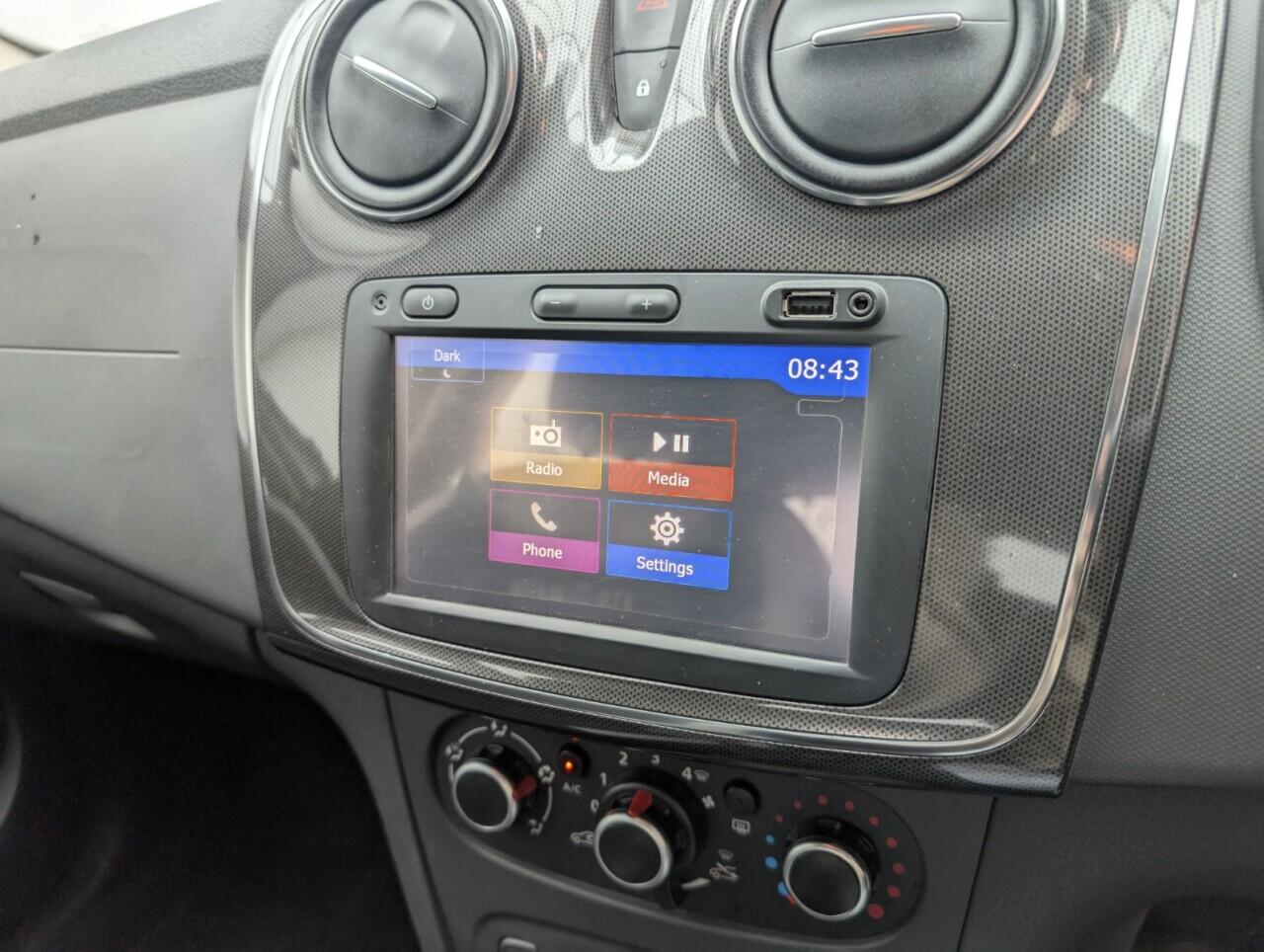 Used Dacia Sandero Stepway 2018 for sale - 76484377: Photo 14