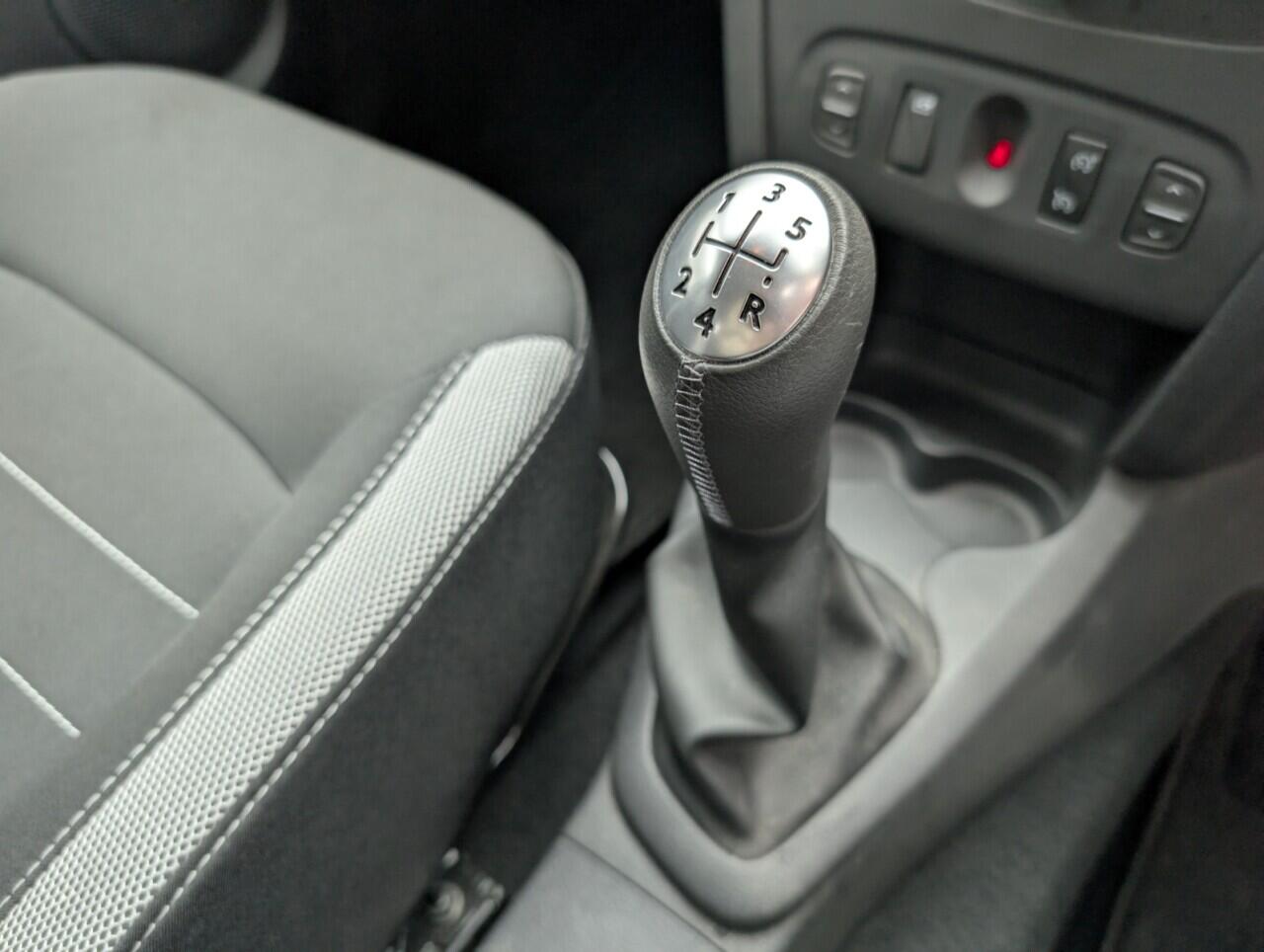 Used Dacia Sandero Stepway 2018 for sale - 76484377: Photo 17