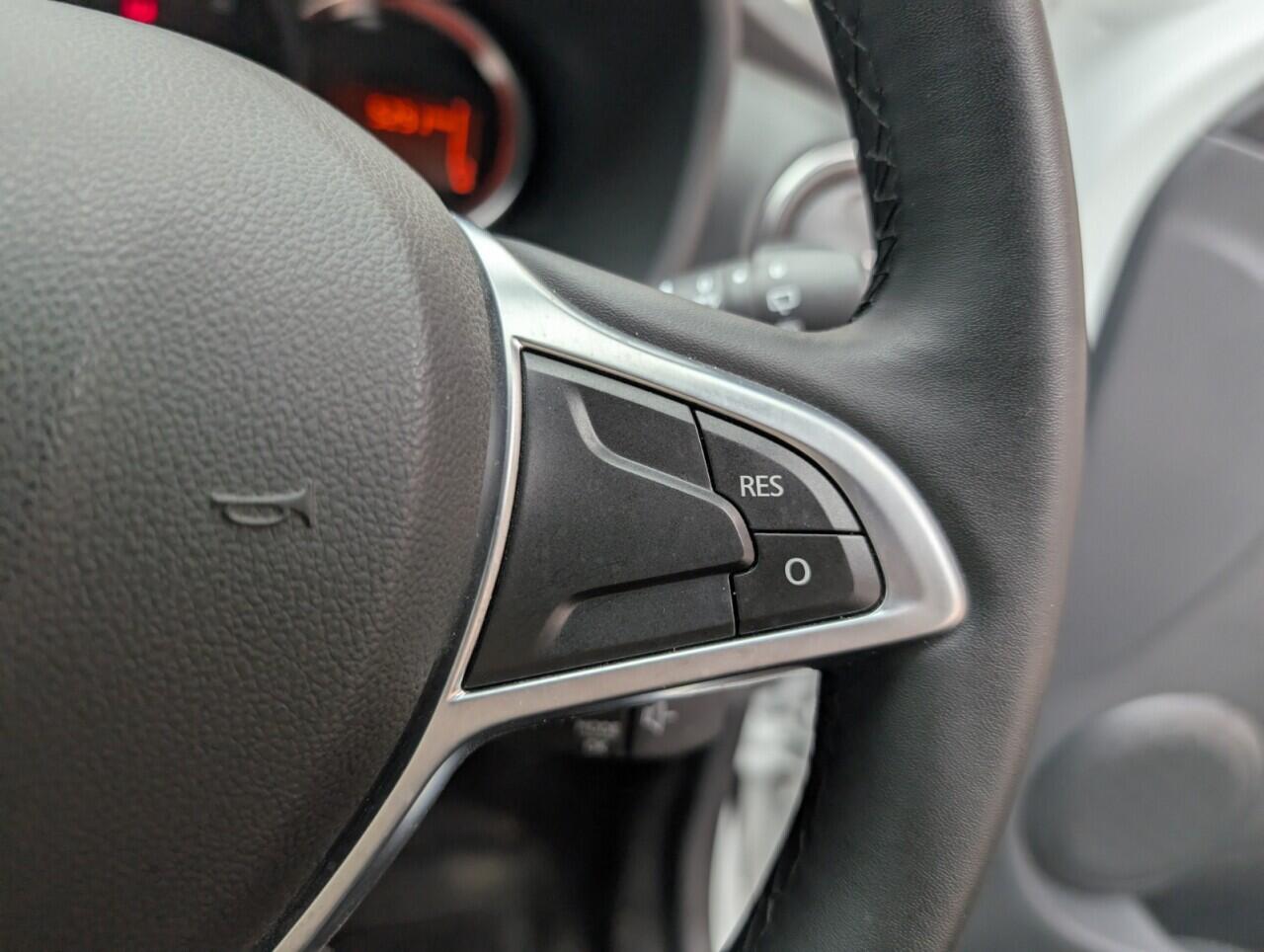 Used Dacia Sandero Stepway 2018 for sale - 76484377: Photo 20